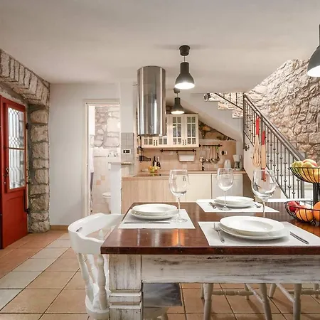 Casa Nono Nino Hébergement de vacances *